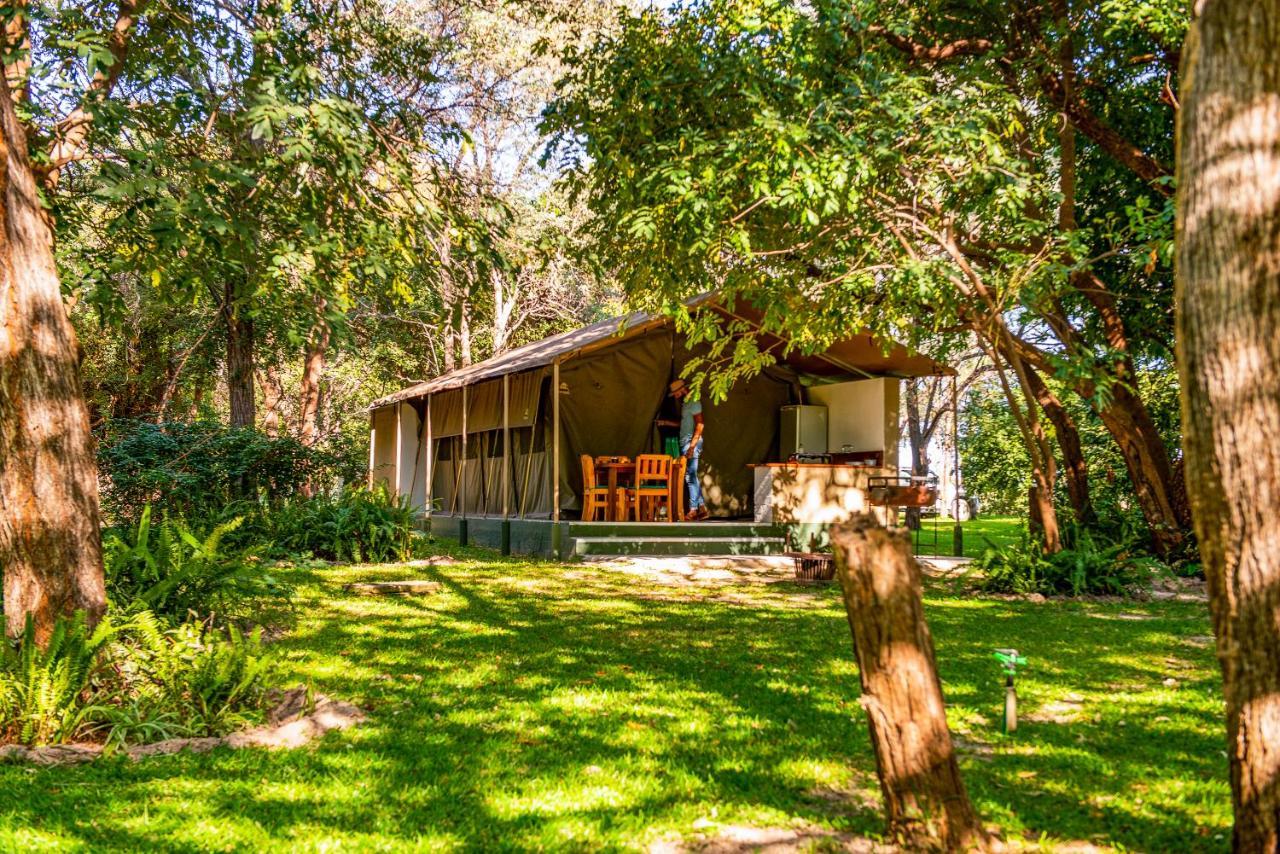 Zambezi Mubala Camp Hotel Katima Mulilo Luaran gambar