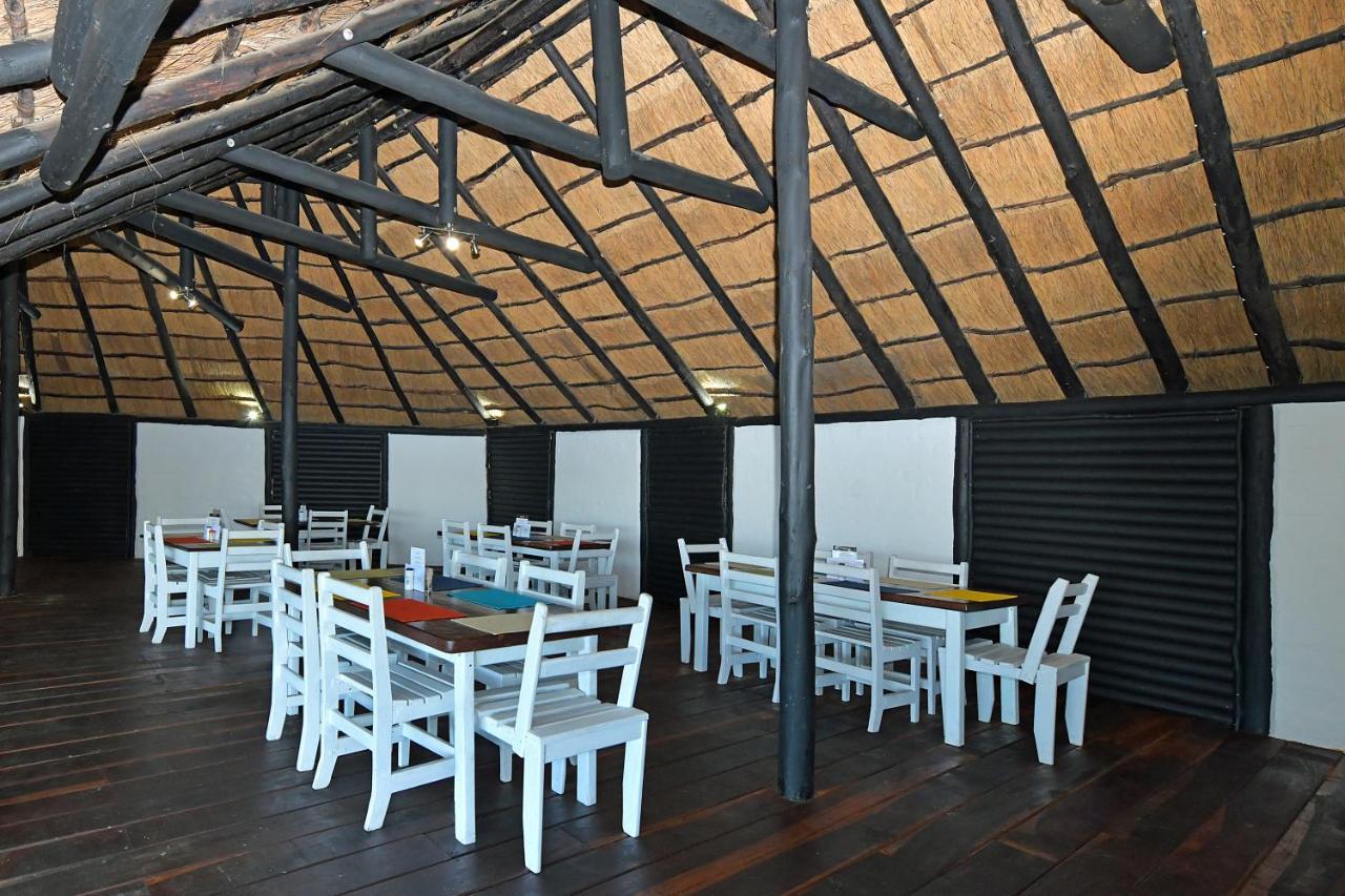 Zambezi Mubala Camp Hotel Katima Mulilo Luaran gambar