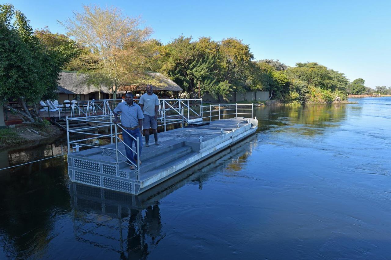 Zambezi Mubala Camp Hotel Katima Mulilo Luaran gambar